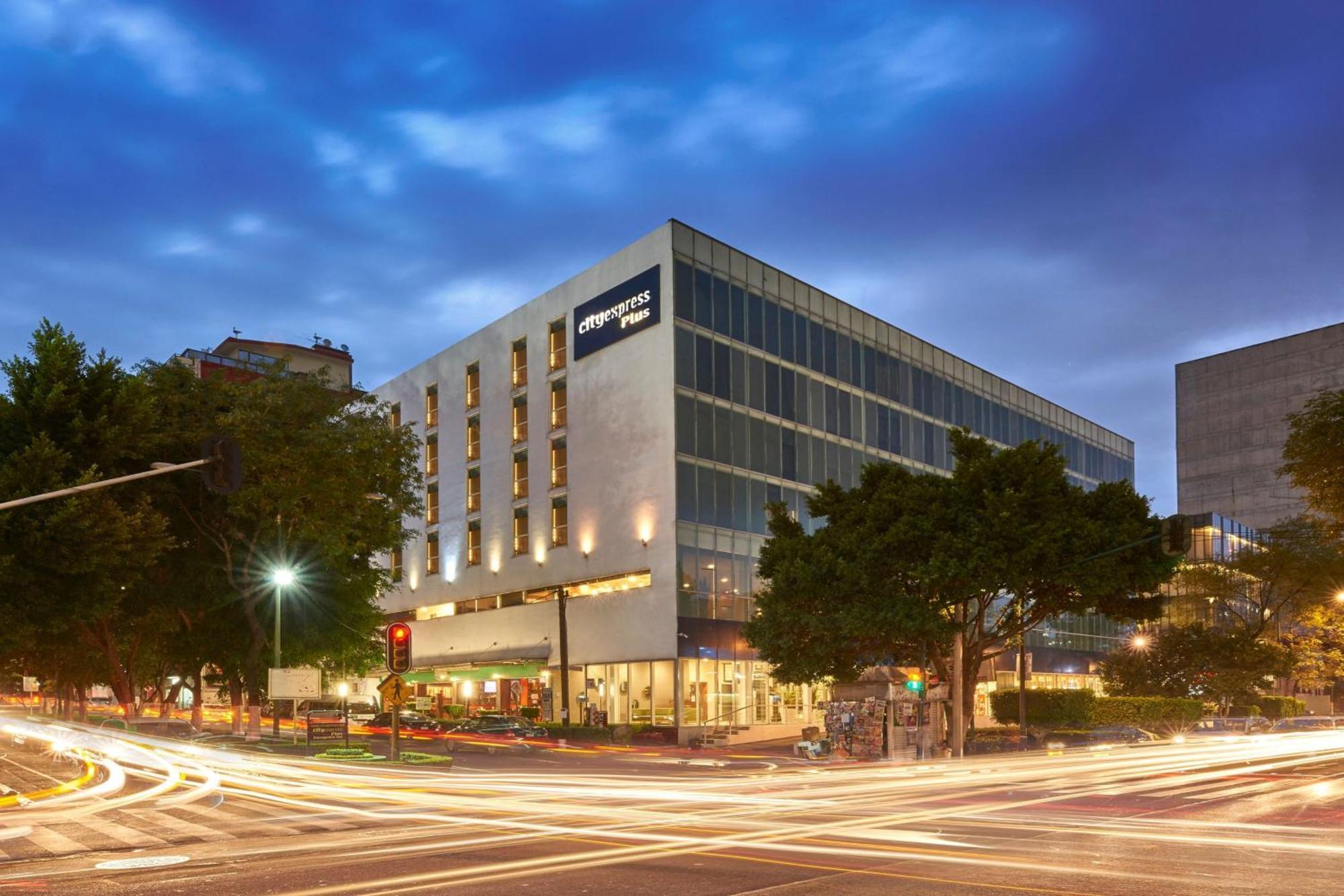 City Express Plus By Marriott Insurgentes Sur Mexico City Exterior photo